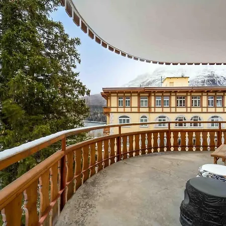 Apartment 3bedr Private Parking Slopes Access St. Moritz